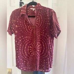 Novella Royale Burgundy Star Print Blouse